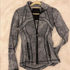 Lululemon define jacket | size 2 (only worn a few times)